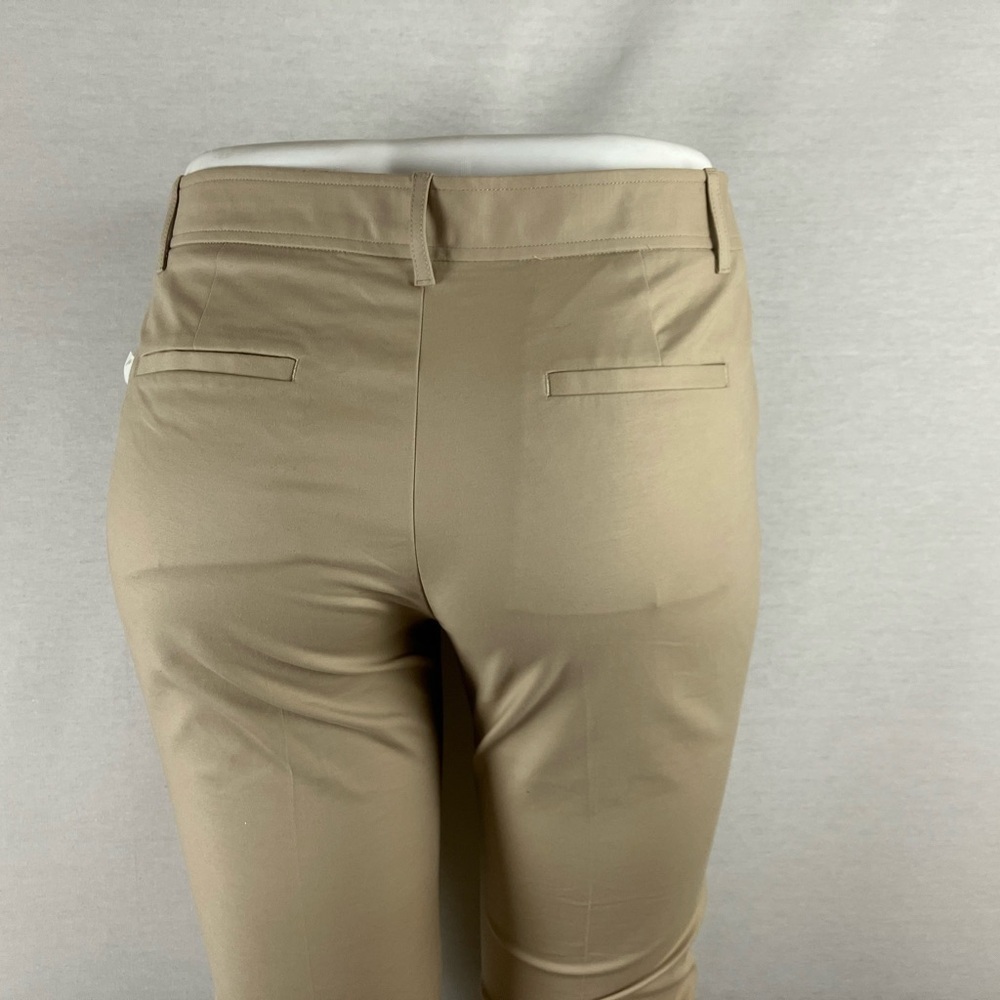 GAP Women's Capris - Picture 4 of 11